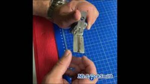 Open Master Padlock with Lishi Tool | Richmond Mr. Locksmith